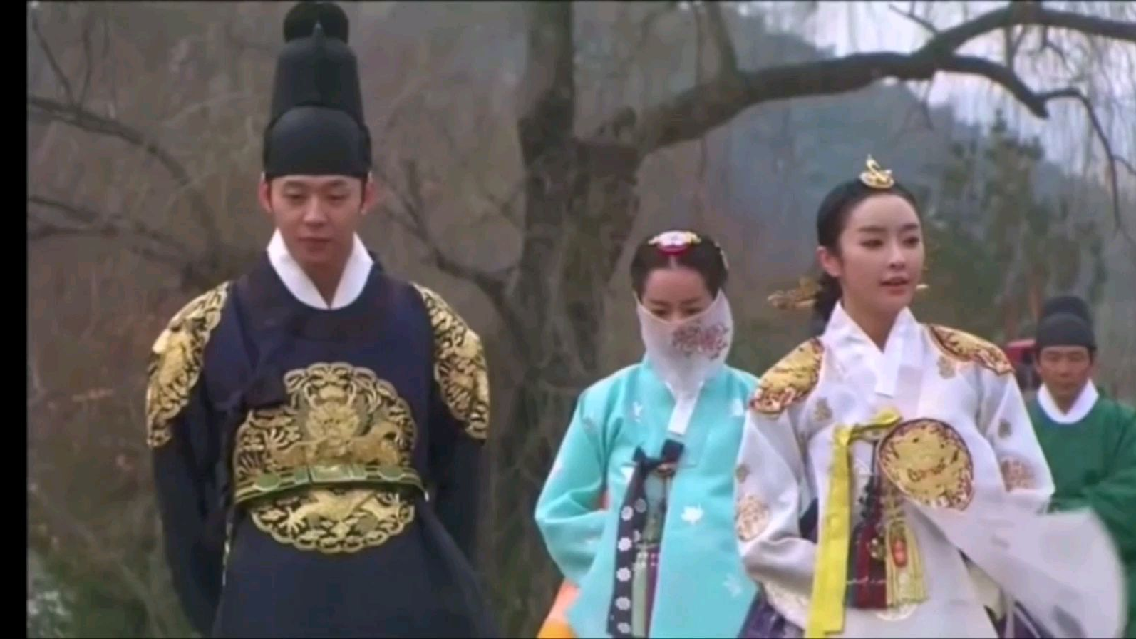《屋塔房王世子》盛世美颜合集